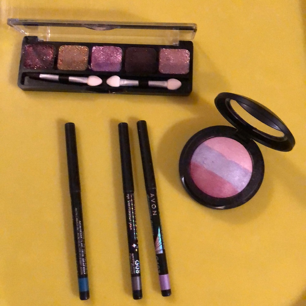 Eyeliners and shadows.